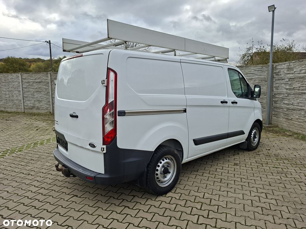 Ford Transit Custom - 10