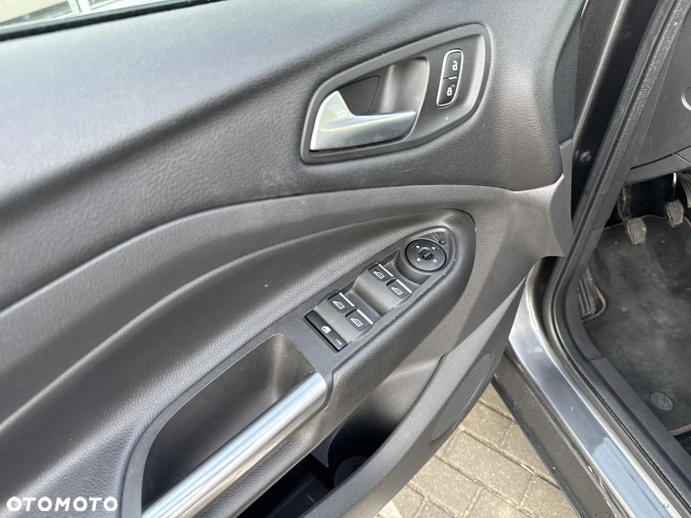 Ford Kuga 1.5 EcoBoost FWD Titanium ASS GPF - 10
