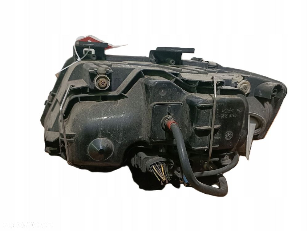 AUDI A6 C5 97-04 r. LAMPA PRAWY PRZÓD PRAWA PRZEDNIA PP XENON EU + - 4