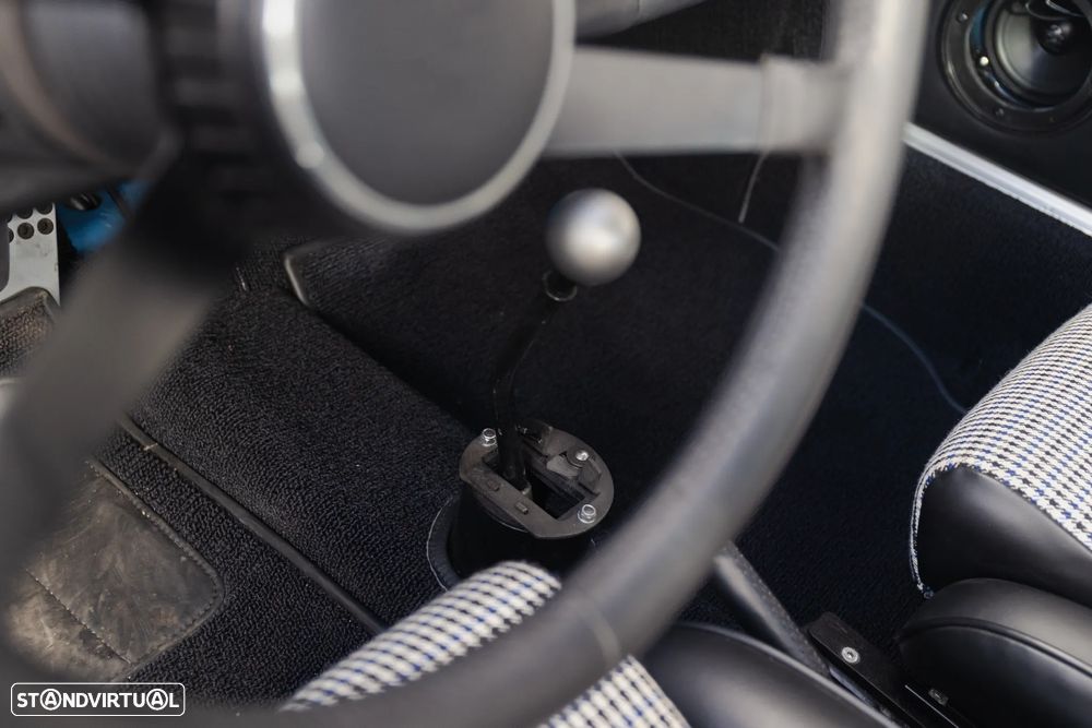 Porsche 911 Série G - 24