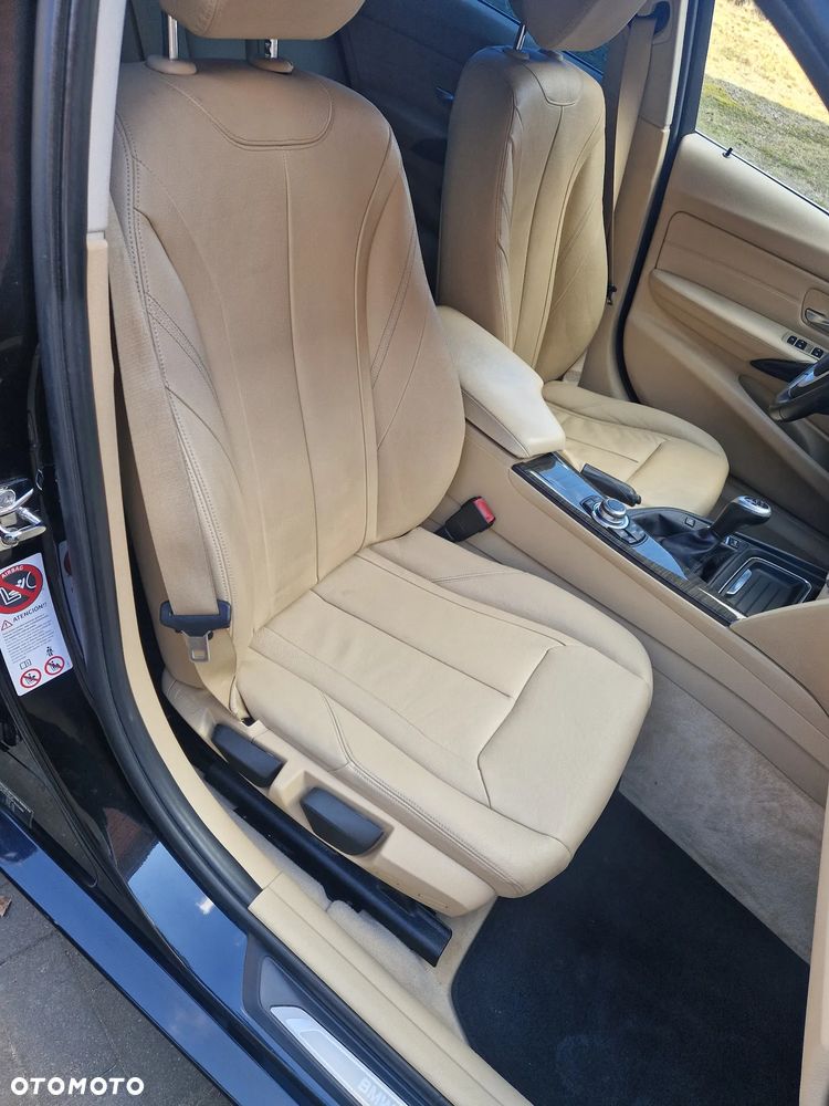 BMW Seria 3 - 18
