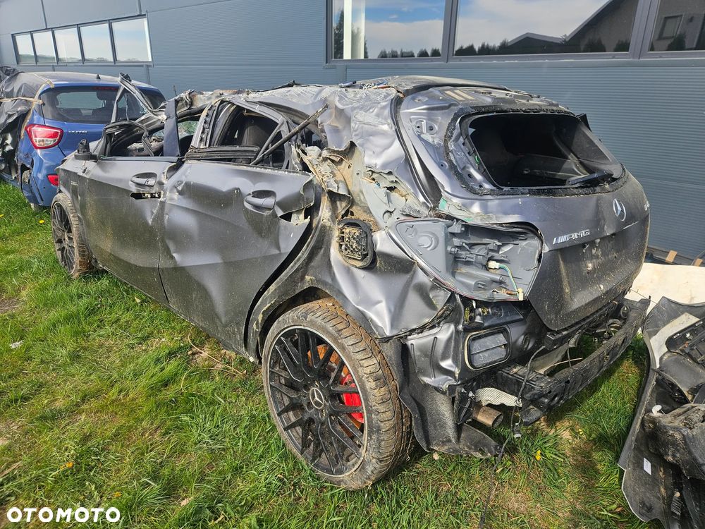 Mercedes-Benz Klasa A AMG 45 4Matic AMG Speedshift 7G-DCT - 4