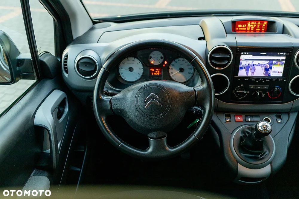 Citroën Berlingo Multispace BlueHDi 100 SELECTION - 31