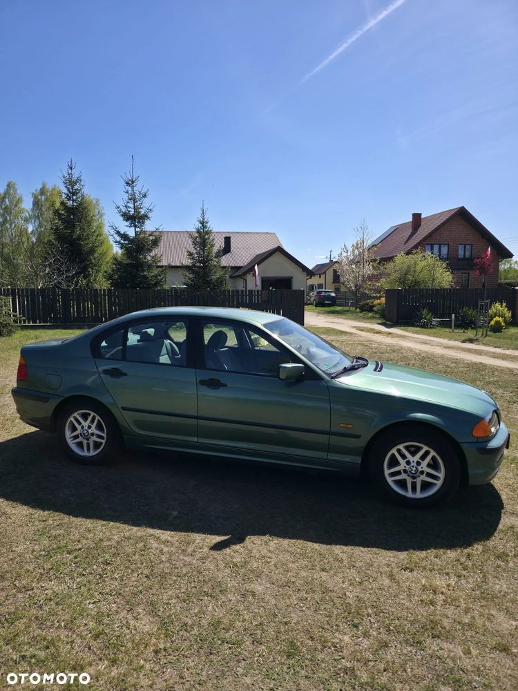 BMW Seria 3 - 10