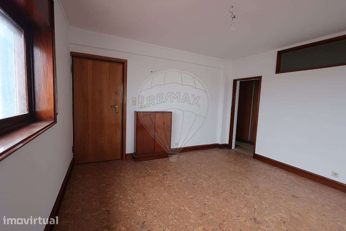 Apartamento T0 para arrendamento - Grande imagem: 5/15