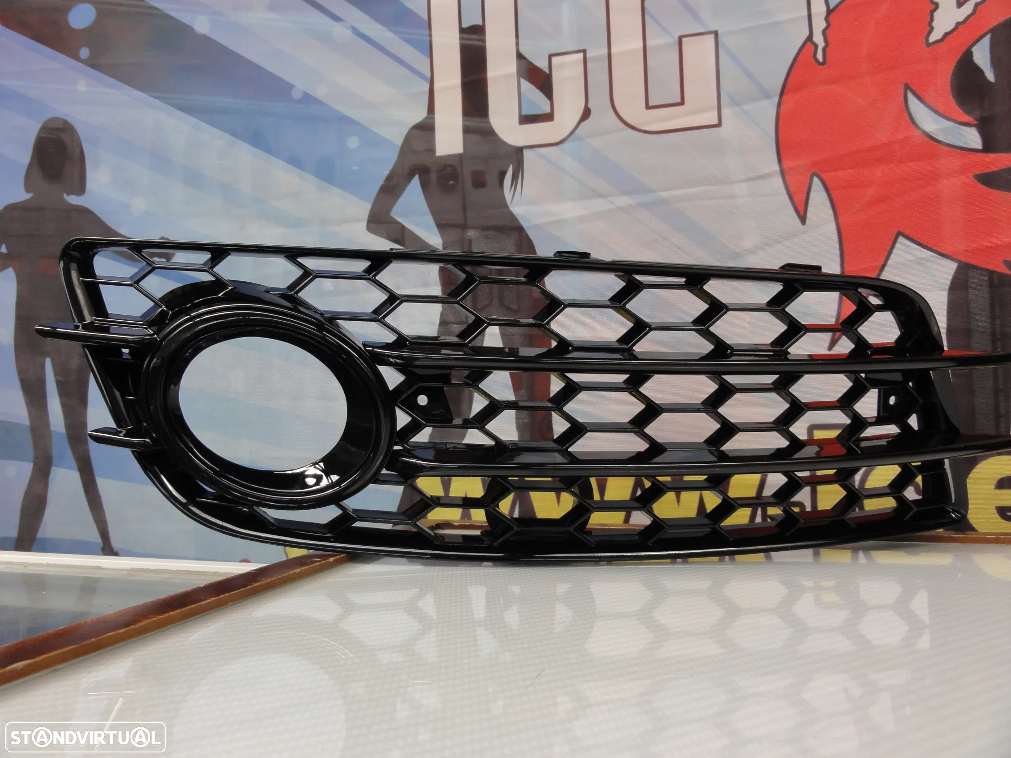 Grelhas faróis nevoeiro Audi A4 B8 08-11 RS LOOK preto brilhante (para-choques sline e S4) - 3