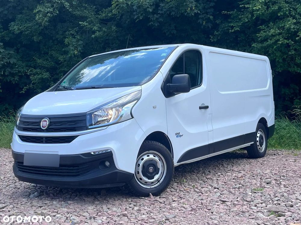 Renault Trafic - 1
