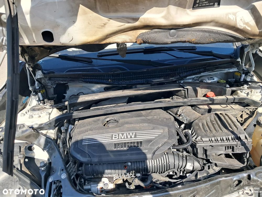 BMW X1 xDrive20i - 19