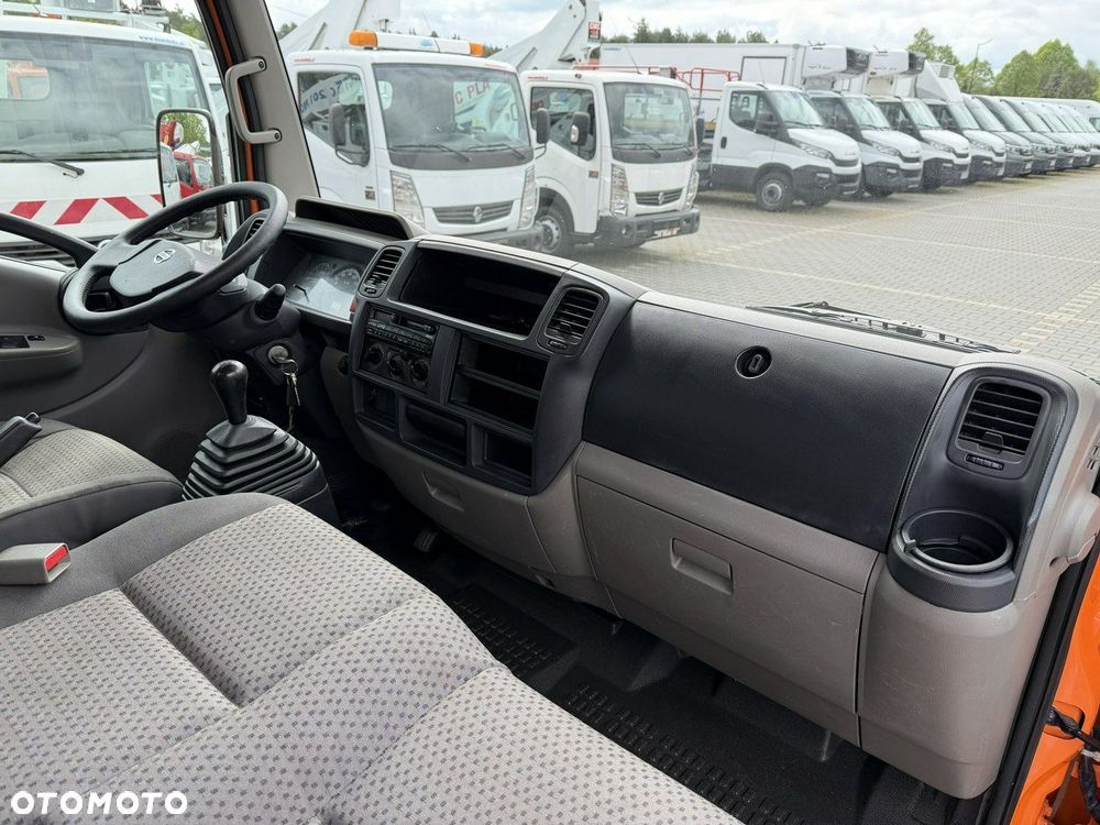 Nissan Cabstar - 30