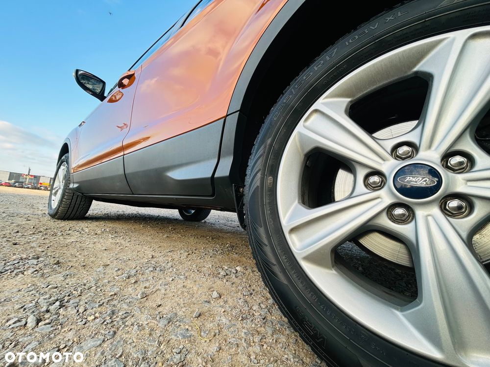 Ford Kuga 1.5 EcoBoost 2x4 Individual - 34