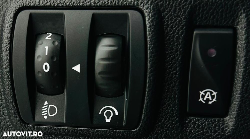 Renault Captur ENERGY TCe Intens - 13