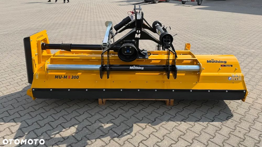 Muthing MU-M 300 Vario | Hydrauliczny przesuw | Przód / Tył | 75–160 KM - 8