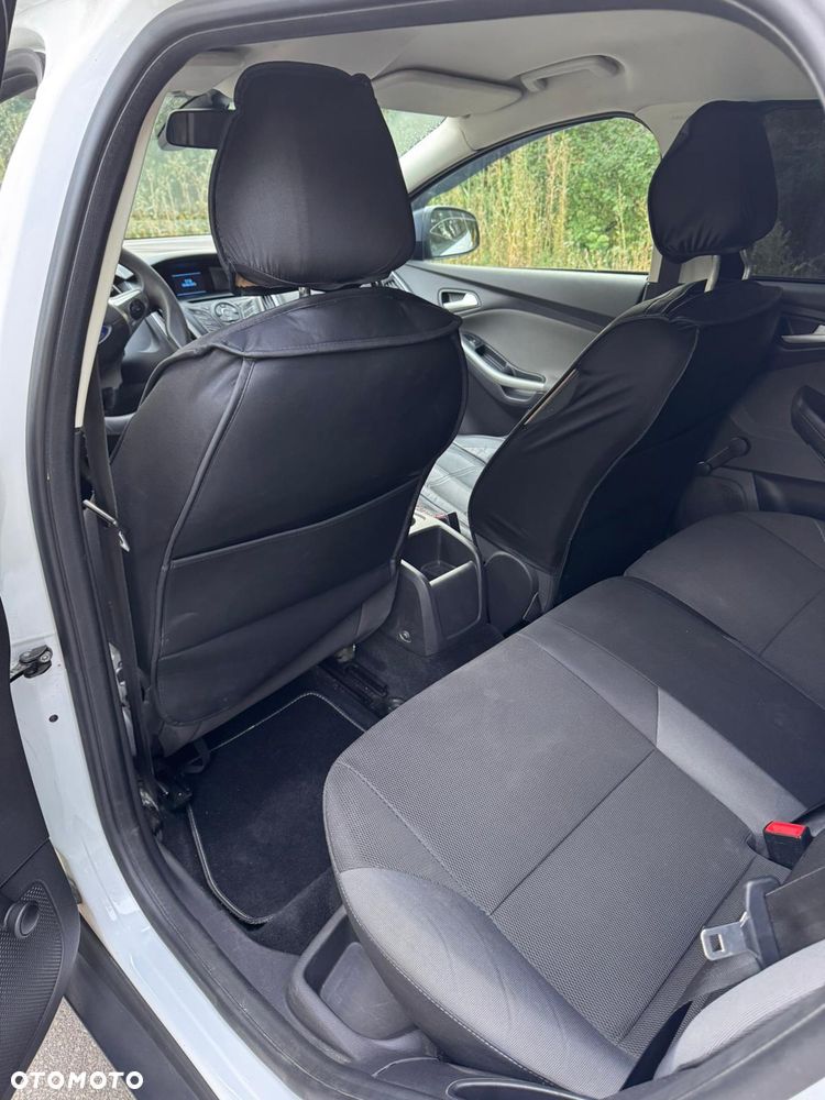 Ford Focus - 4