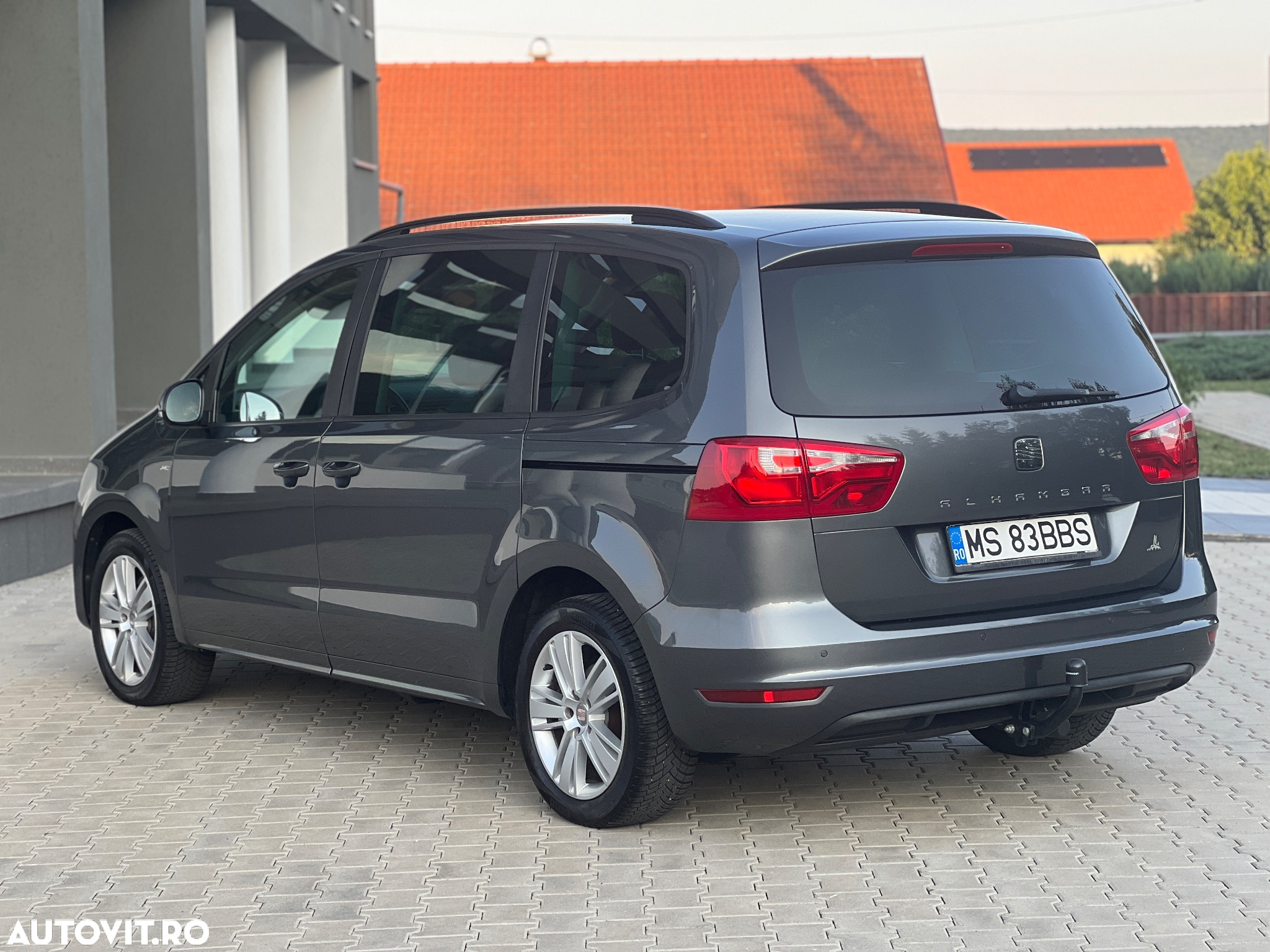 Seat Alhambra 2.0 TDI Ecomotive Reference - 31