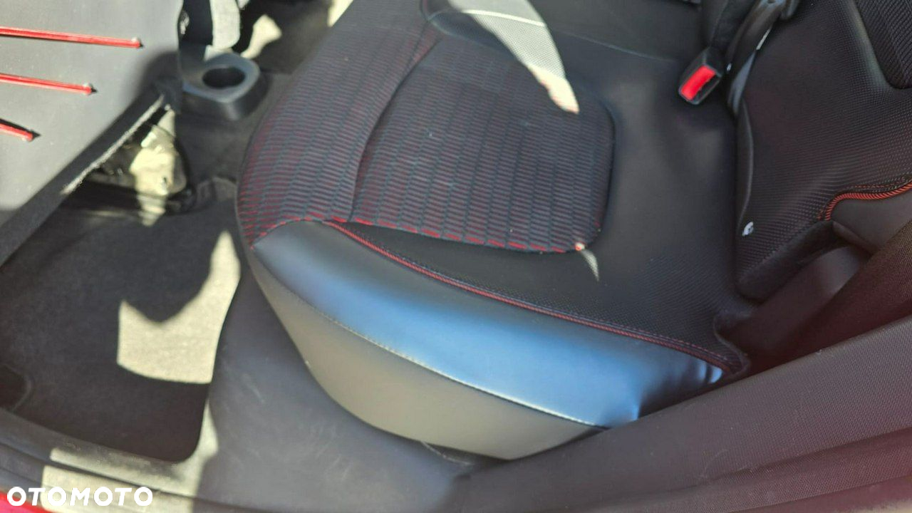 Renault Captur - 19