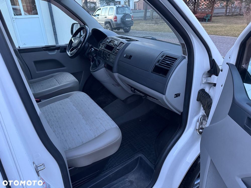 Volkswagen Transporter - 14