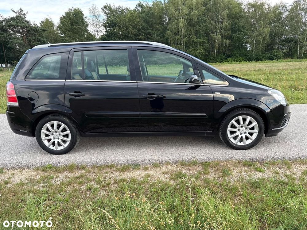 Opel Zafira 1.6 Cosmo - 14