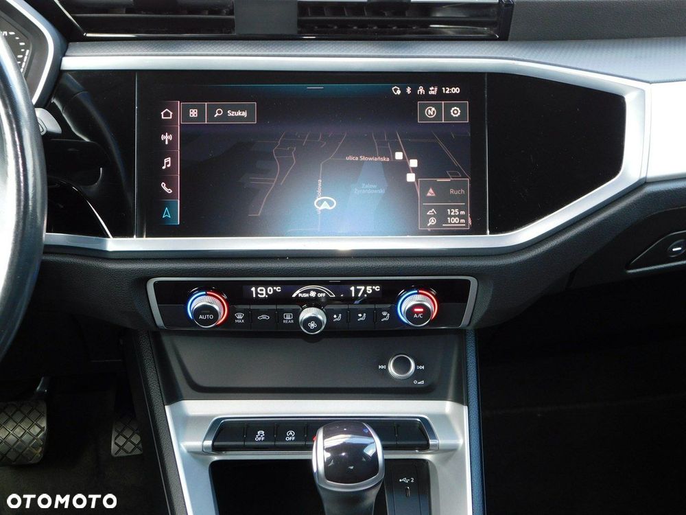Audi Q3 35 TDI S tronic - 17