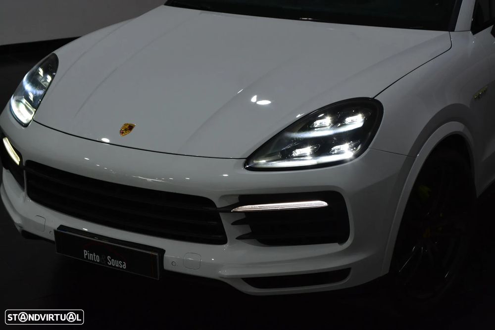 Porsche Cayenne E-Hybrid - 21