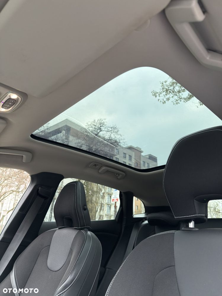 Volvo V40 D3 - 14