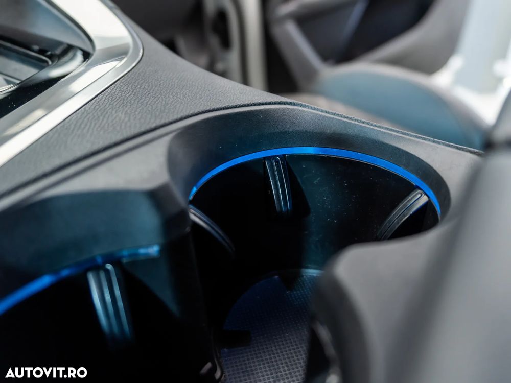 Peugeot 3008 BlueHDi 130 Stop & Start EAT8 GT Pack - 29