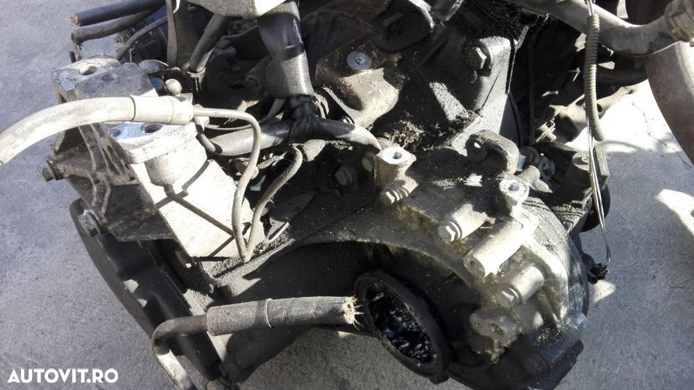 Cutie viteze Volkswagen Golf 4 1.9 TDI din 2000 - 1