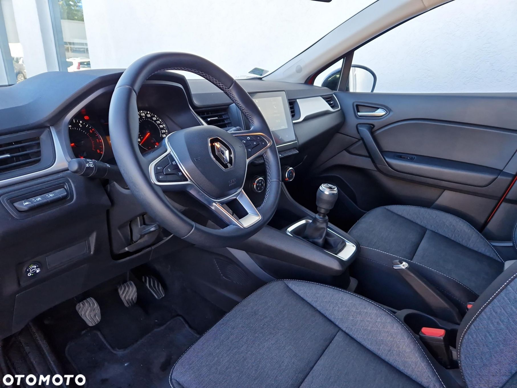 Renault Captur 1.0 TCe Zen - 9