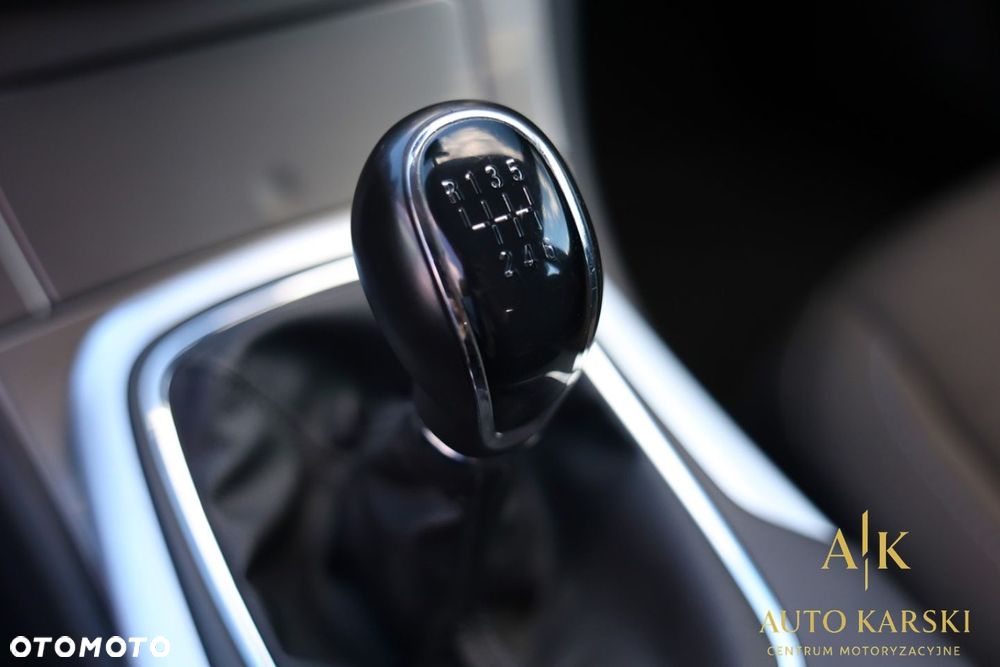 Opel Insignia - 30