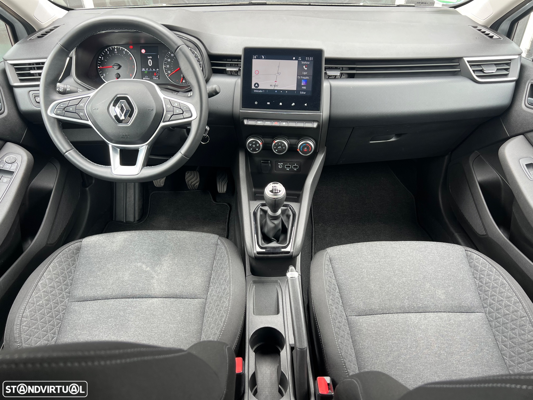 Renault Clio 1.0 TCe Evolution - 10