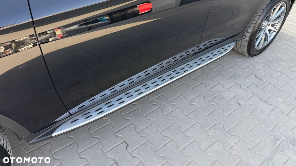 Mercedes-Benz GLC 300 d 4Matic 9G-TRONIC AMG Line - 15