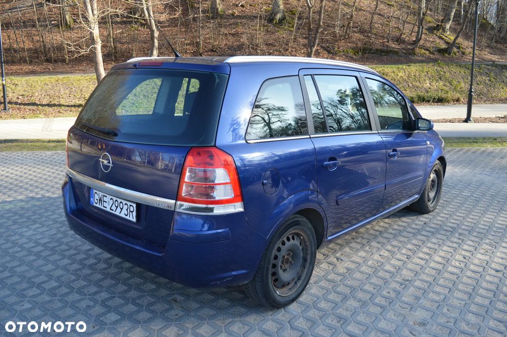 Opel Zafira 1.7 CDTI - 9