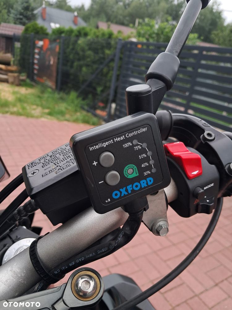 Yamaha MT - 8
