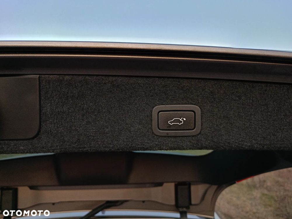 Volvo V70 D3 Geartronic Momentum - 8