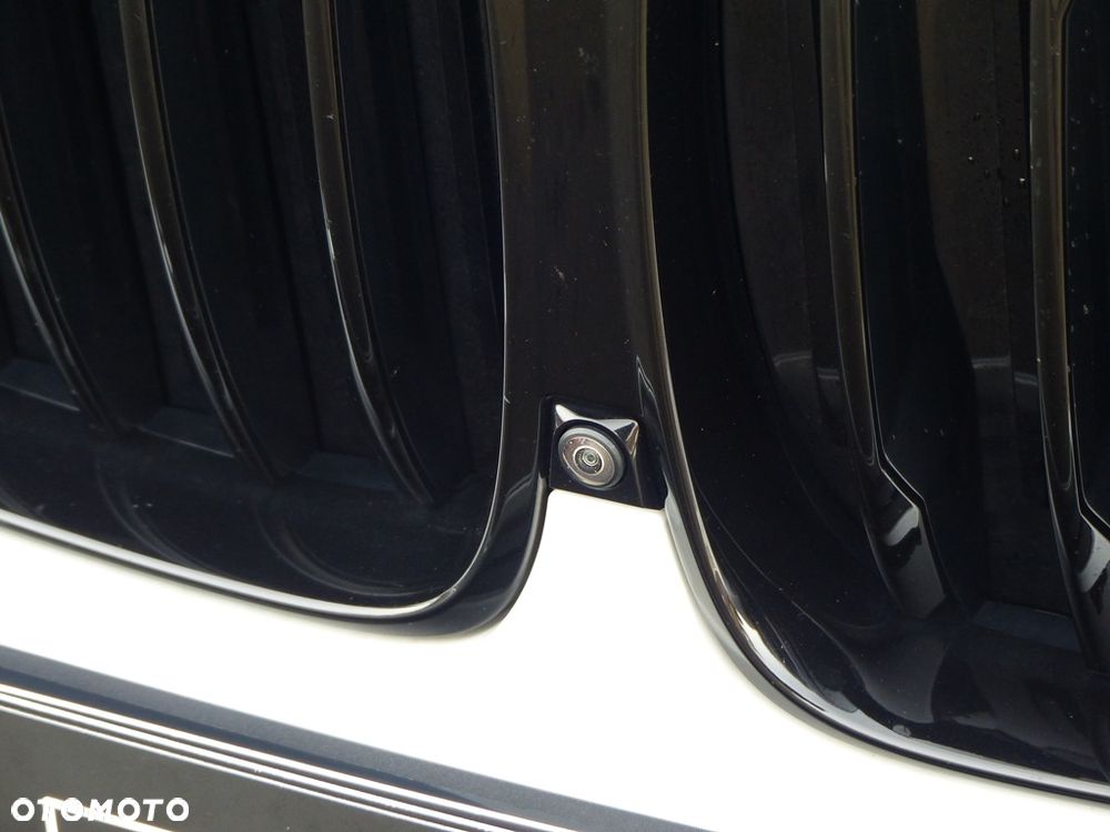 BMW X5 xDrive25d sport - 38