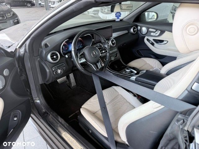 Mercedes-Benz Klasa C 200 4Matic 9G-TRONIC AMG Line Plus - 7