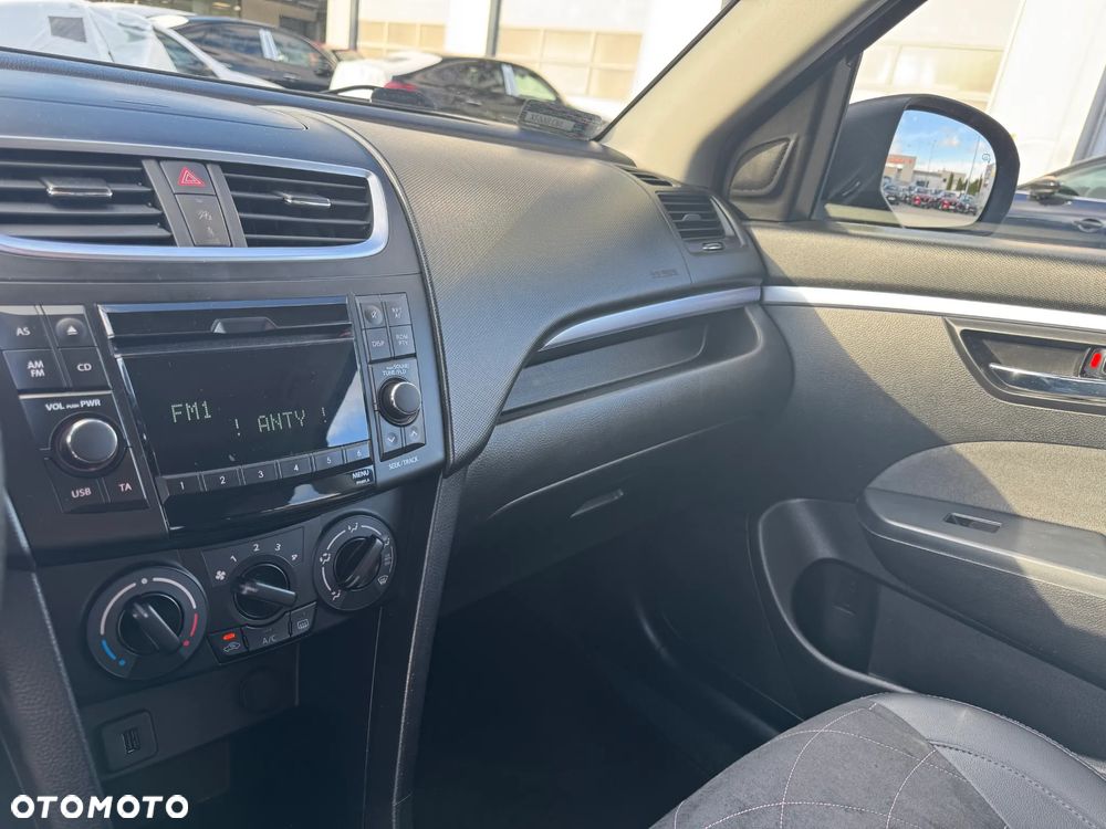 Suzuki Swift - 11