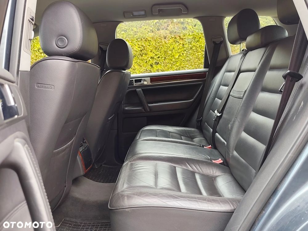 Volkswagen Touareg - 15