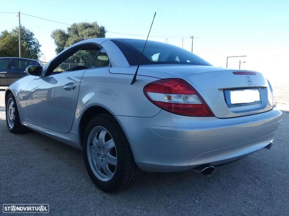 Mercedes-Benz SLK 200 - 7