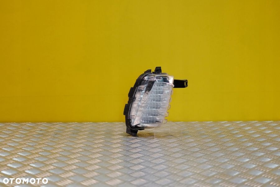 HYUNDAI SONATA SPORT 2018 19 HALOGEN LAMPA LED R - 1