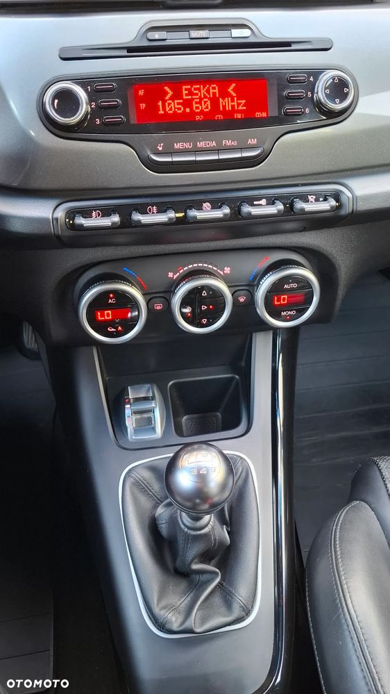 Alfa Romeo Giulietta 2.0 JTDM 16V Turismo - 19