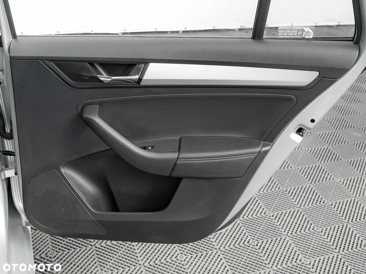 Skoda RAPID 1.0 TSI Ambition - 30