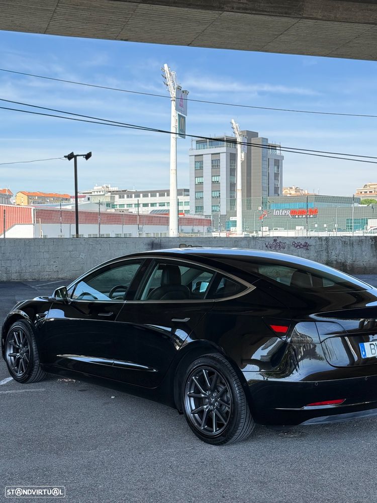 Tesla Model 3 Standard Range Plus RWD - 5