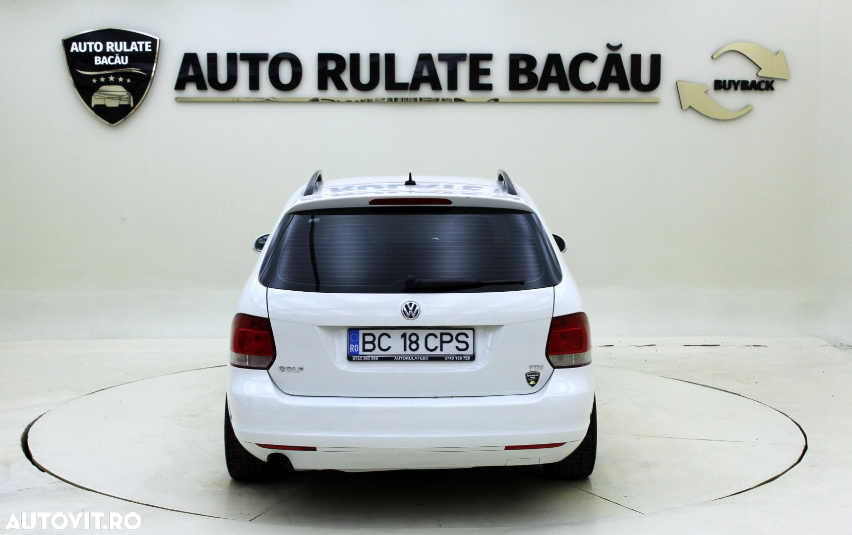 Volkswagen Golf - 11