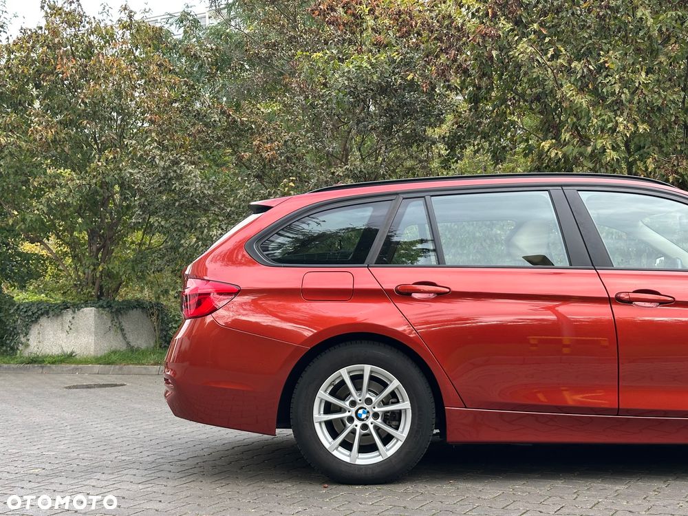 BMW Seria 3 320i Advantage - 3