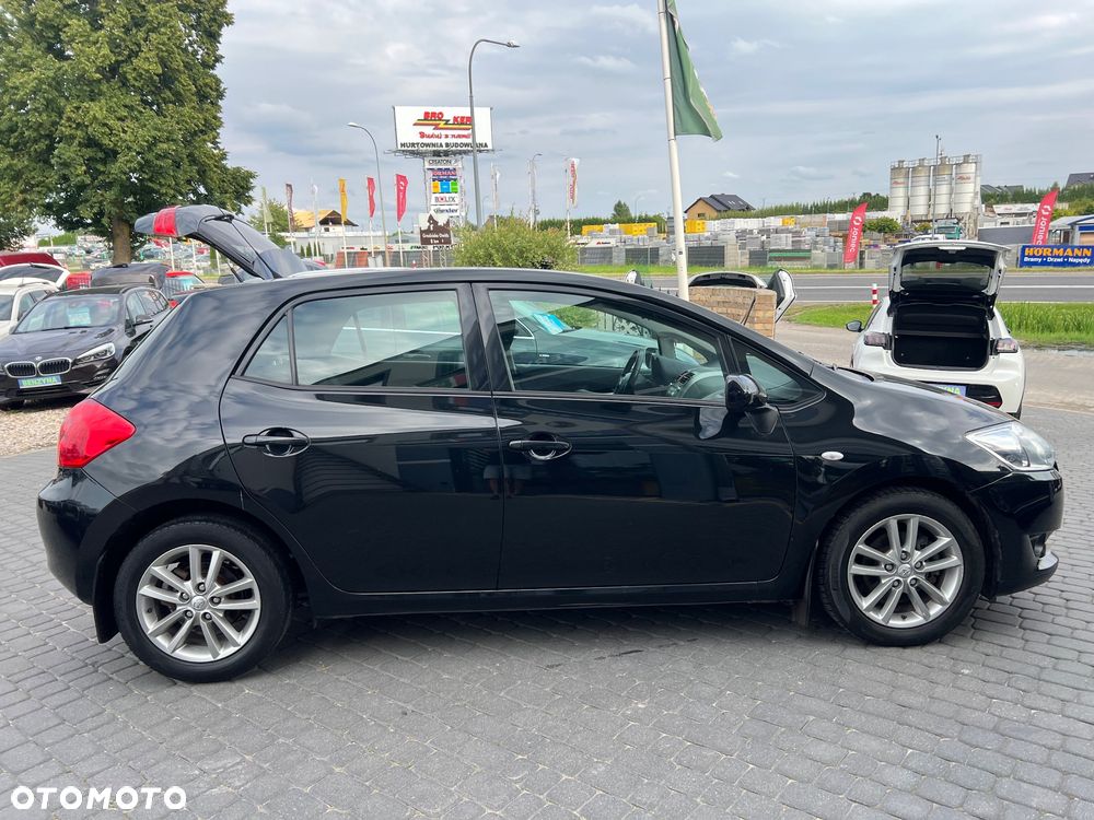 Toyota Auris 1.4 D-4D 2010 - 6