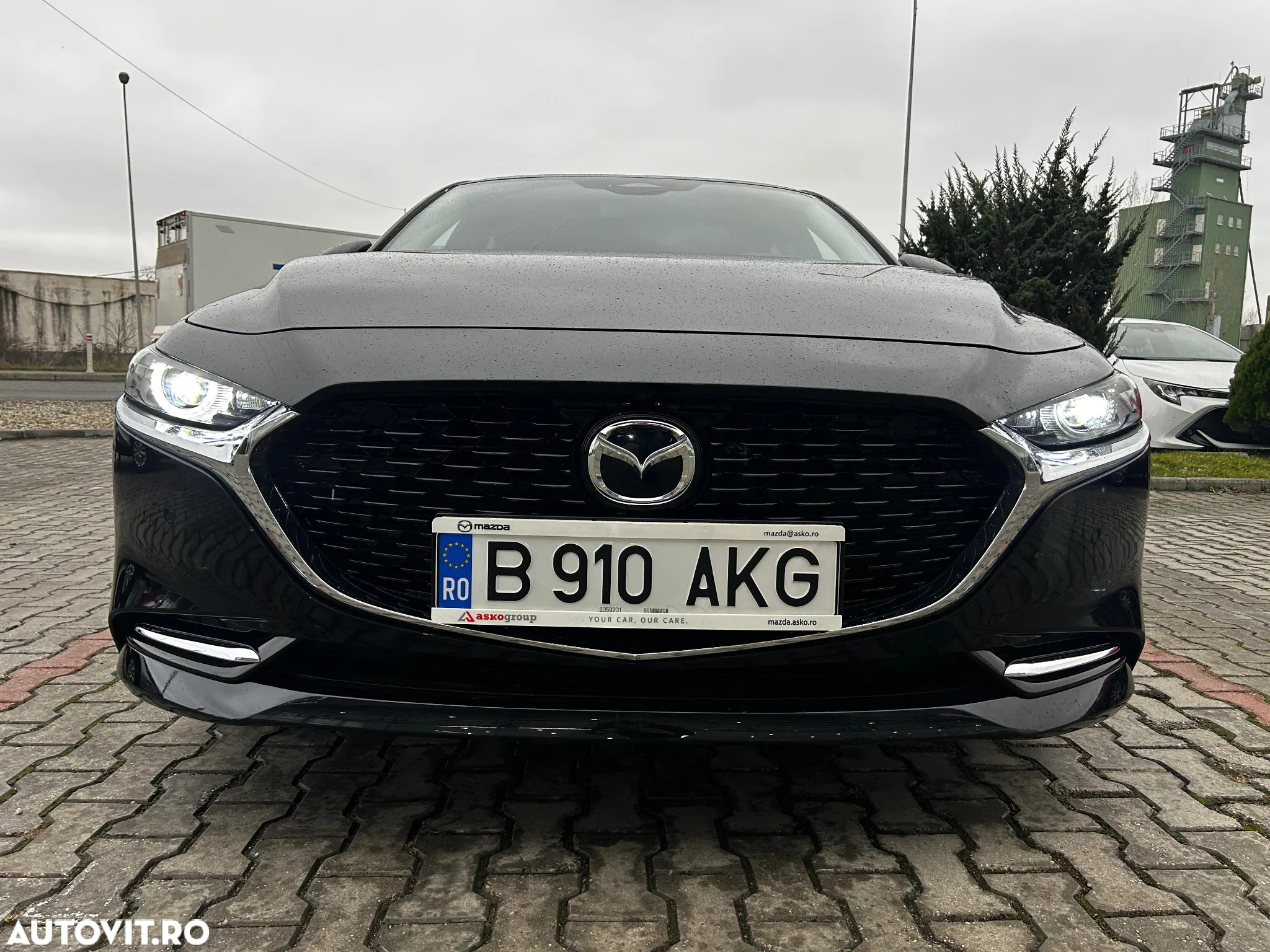 Mazda 3 - 4