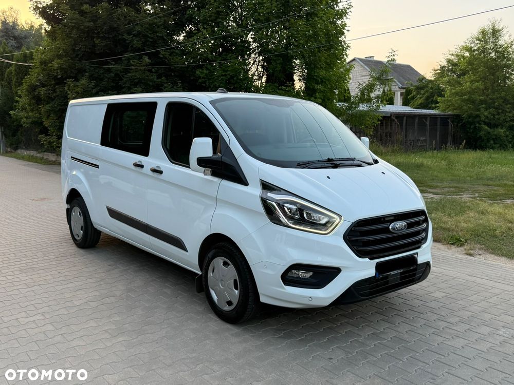 Ford Transit Custom - 13