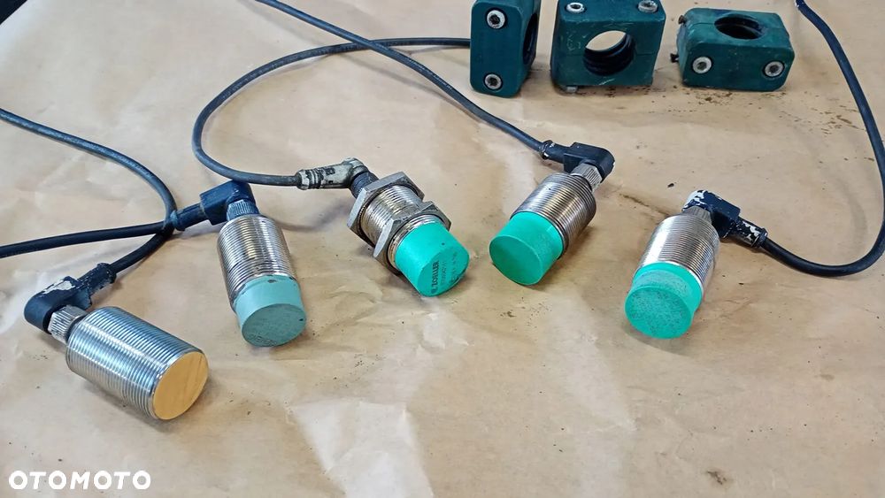 FV. ELEKTROZAWÓR ROZDZIELACZ HYDRAULICZNY LT-30H92,5 ZOELLER Medium XL - 9