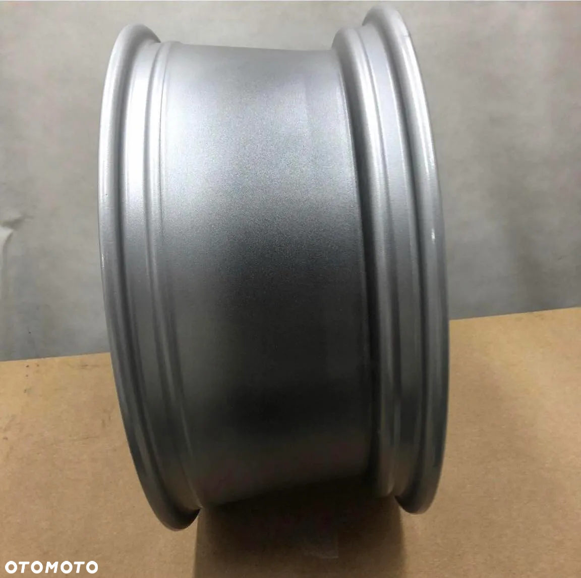 KOMPLET FELGI R DESIGN CRATUS ALUMINIOWE REGENEROWANE Volvo OE XC70 III XC60 I S80 II 8.0" x 18" 5x108 ET 55 - 3