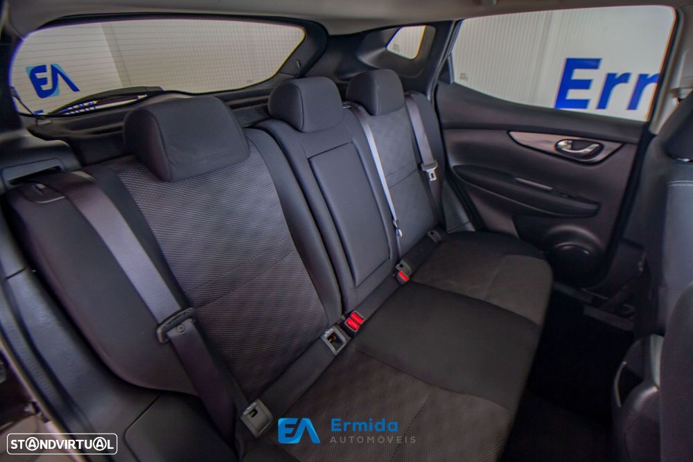 Nissan Qashqai 1.5 dCi Tekna - 25